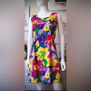 Jams World floral print dress w/yellow, purple, green & red colors size Small
